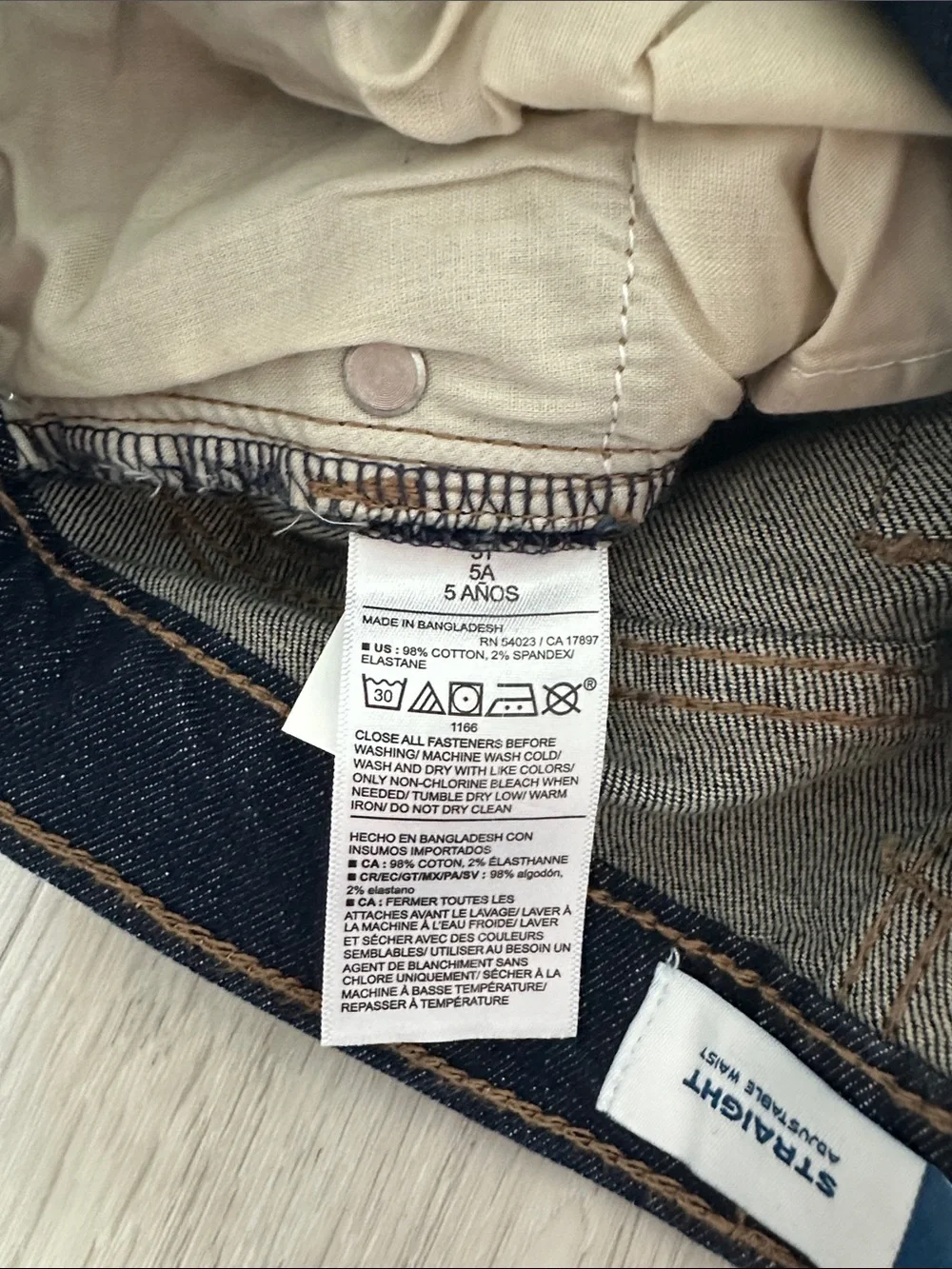 Old Navy Straight-Leg Built-In Flex Jeans for Toddler Boys 5T NWT